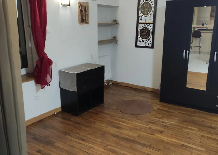 Meuble Centre Sci Flym アパート *